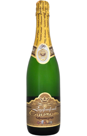 Игристое вино "Армянское" 0,75 л